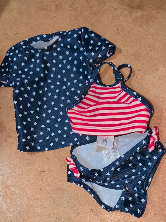 OshKosh B'gosh Other - ❤️🔥10/$10❤️🔥 GUC Set Of 3 Baby Girls Oshkosh Swimsuit Rashguard Size 3M